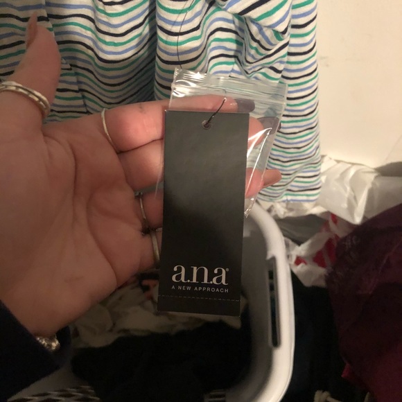 Top - Picture 5 of 5